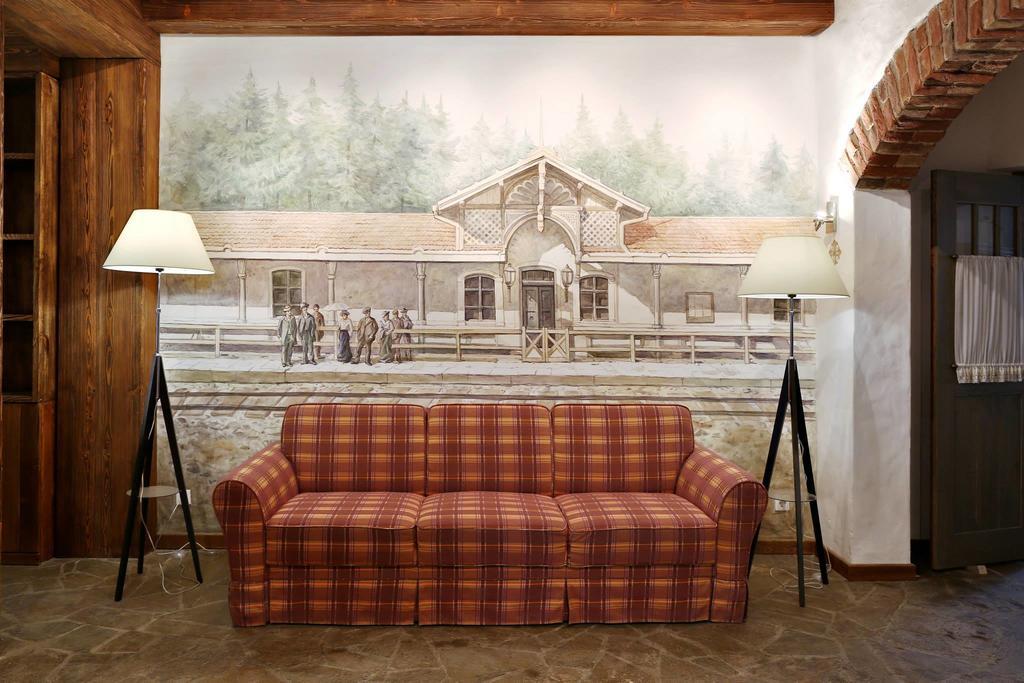 Shpatser Hotel Brjuchovyči Exteriér fotografie
